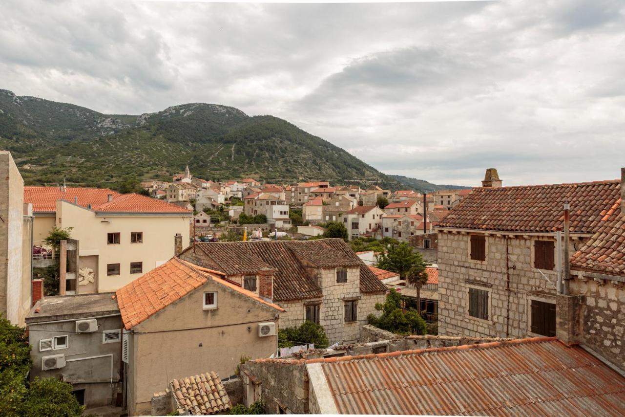 Apartments Bepi Komiža Eksteriør bilde